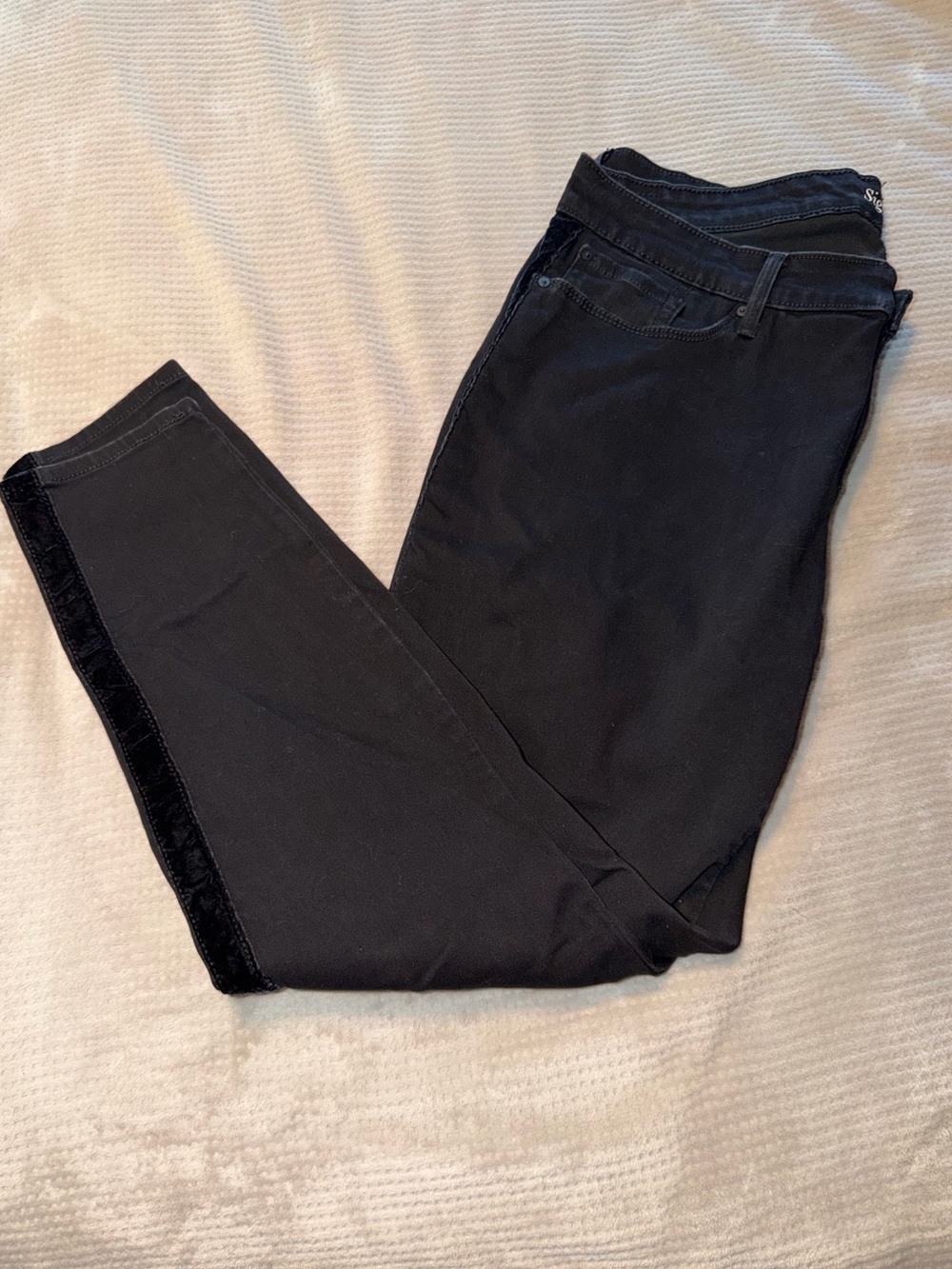 Signature Black Women’s Jeans with Velvet Side Stripe Size 18